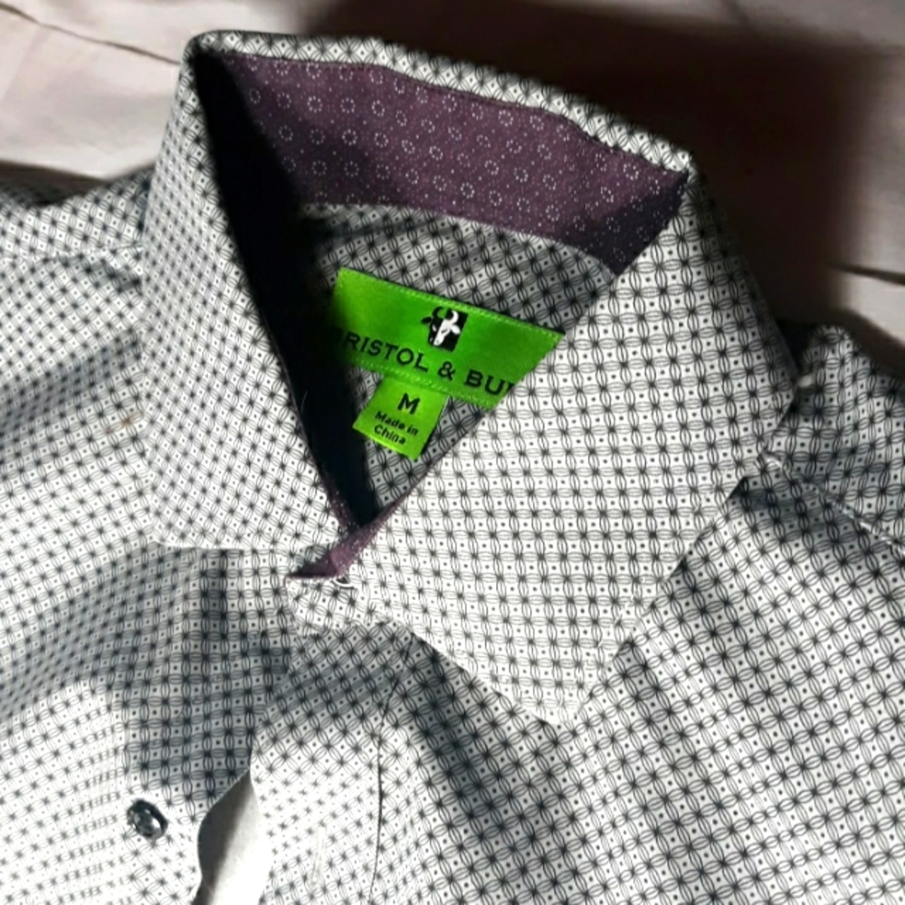 Mens Bristol and Bulls size Medium Shirt